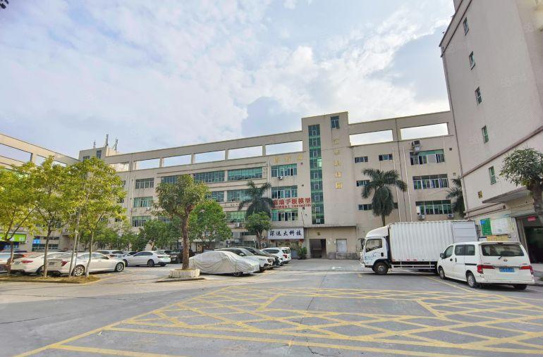 观澜竹村地铁口500平起2000平方厂房仓库出租一楼分租独院