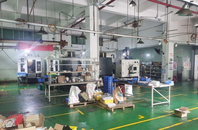 龙华大浪浪口工业区原房东一楼450平实际面积出租