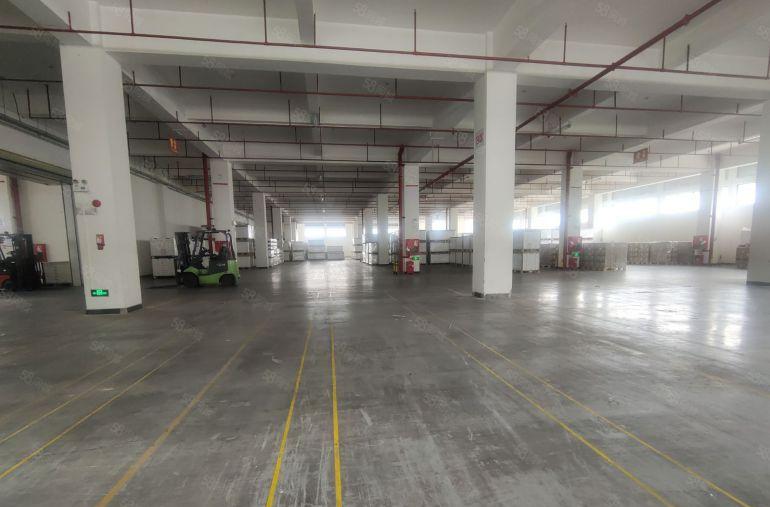 龙华民治原房东仓库出租30000平，共两栋可以分租空地超大