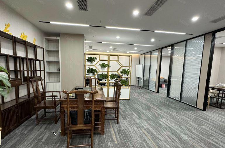 龙华地铁口原房东红本厂房出租100平起分精装修