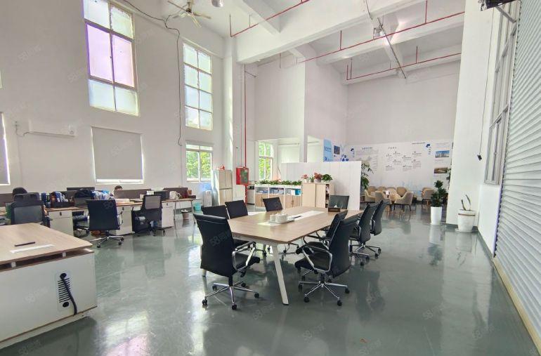 龙华元芬地铁口一楼245平方展厅办公室仓库设备物流园厂房出租