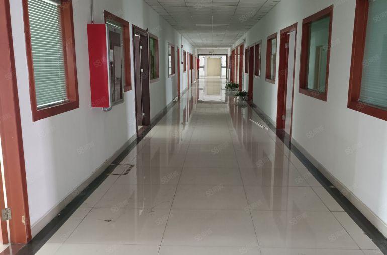 大浪一手独院10000平方空地约4000平方，好停车合同8年