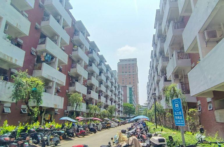 龙华大浪商业街独院园区厂房招租300平方起租共39000平方