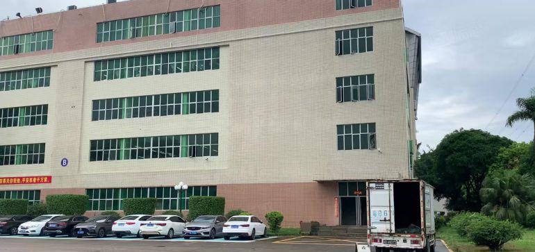 单价20年前低价厂房出租龙华清湖地梯口旁工业园500平起租