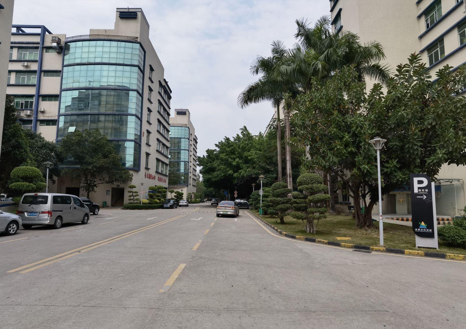 观澜金雄达科技园楼上3200平方厂房出租500平方起分租