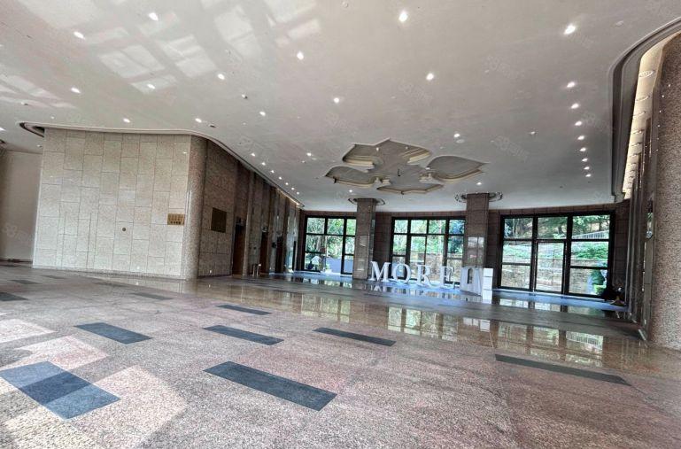 大浪商业中心600万豪华装修办公室4300平厂房出租