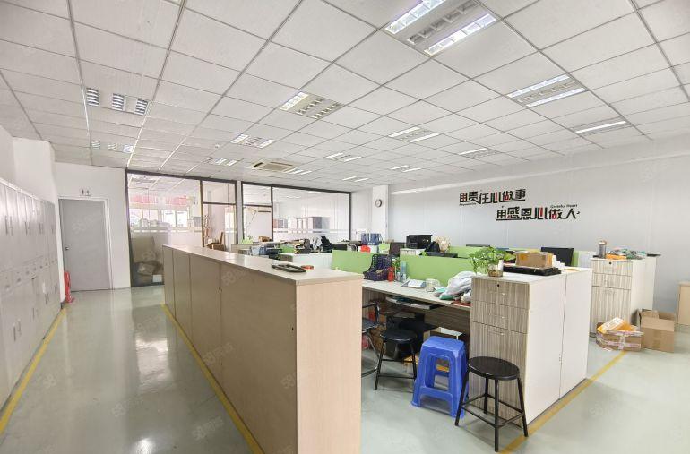 龙华中心区厂房出租500平起分3000平方带装修无需转让费