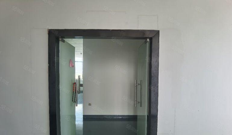 大浪南路边新出430平带装修厂房现成的装修立马入驻