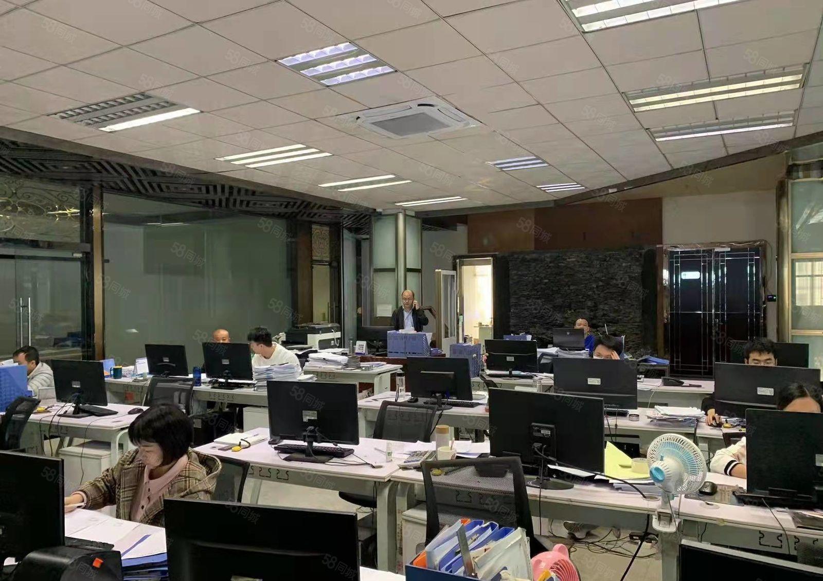 深圳龙华新区观澜主干道大型工业园区楼上标准1380平米，招租