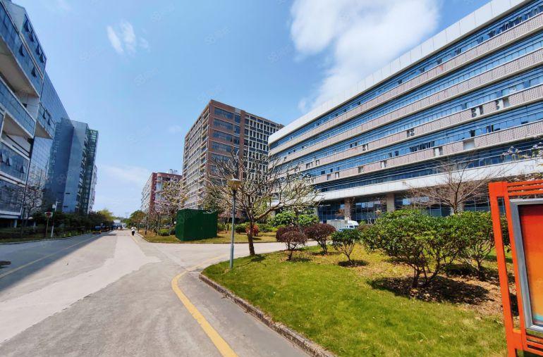 100平起租竹村地铁口高新产业园带装修办公生产厂房出租可分租