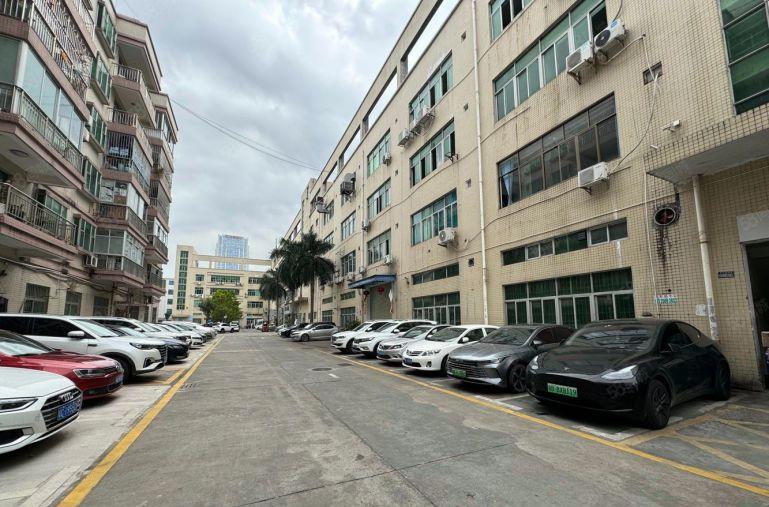 观澜高新区200平起分厂房出租 原房东厂房一楼1000平