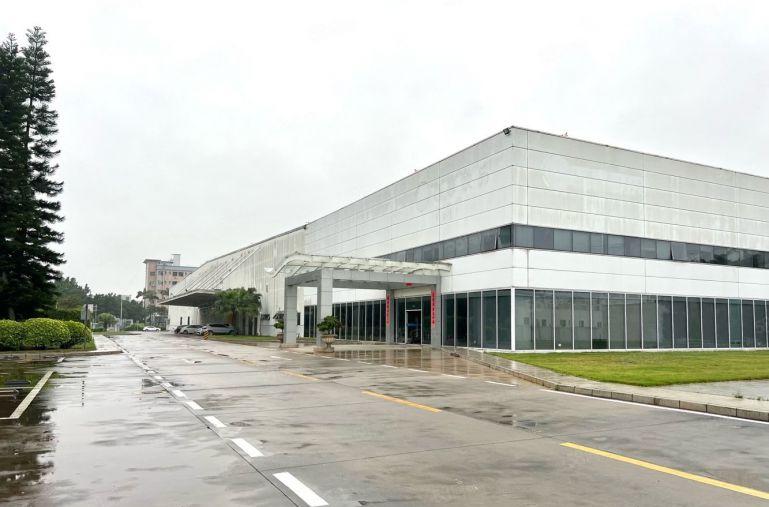 龙华大型物流园仓库3000平可分租 层高8米 红本面积出租