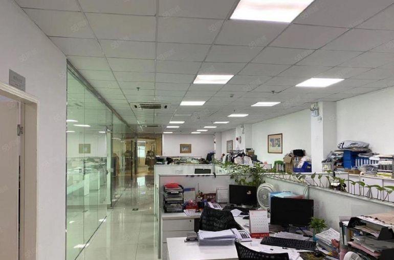 龙华地铁口原房东2000平方厂房仓库出租大小可分租可办环评