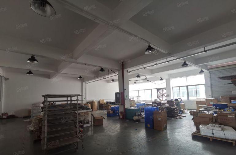 观澜桂花实际面积厂房出租楼上1000平米，19元平米水电到