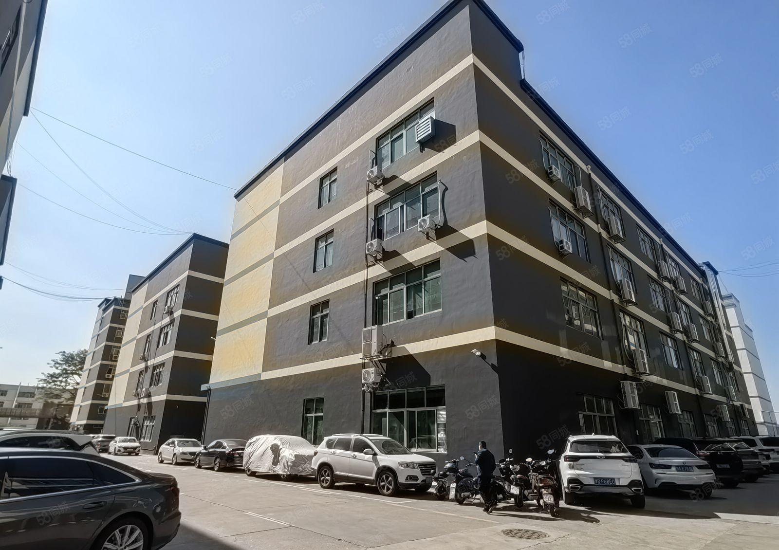 观澜原房东红本独栋豪华装修厂房出租5000平，仓库出租可分租