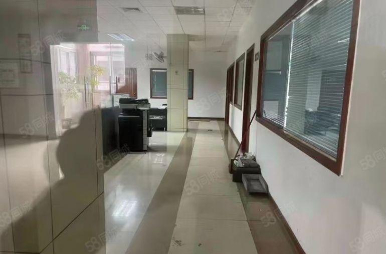 观澜机荷高速红本独院厂房6600平方招租