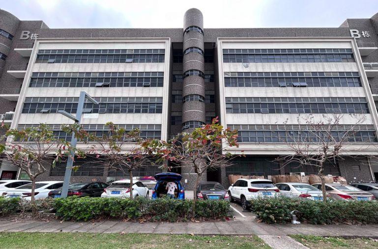 龙华油松300平方至2000平方厂房出租 大小面积可分租