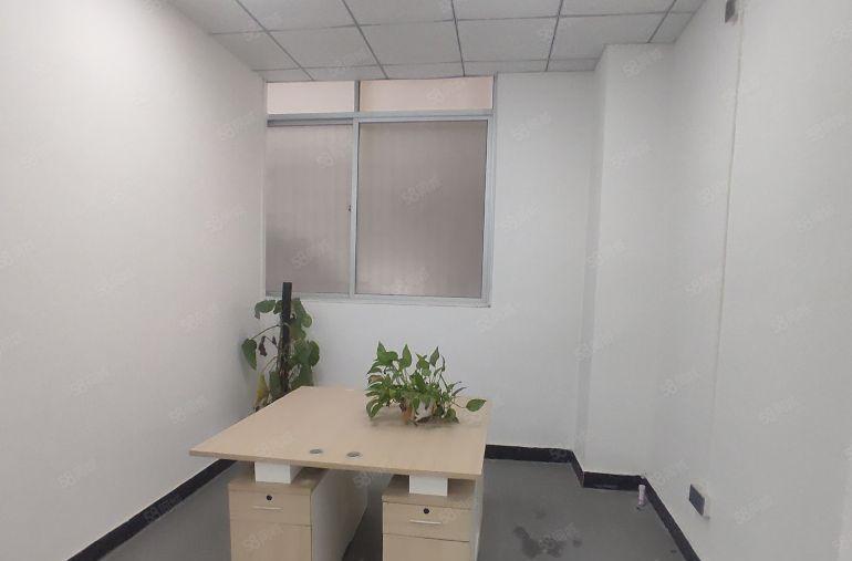 龙华油松新出一楼精装修厂房260平 带阁楼 层高5.5米