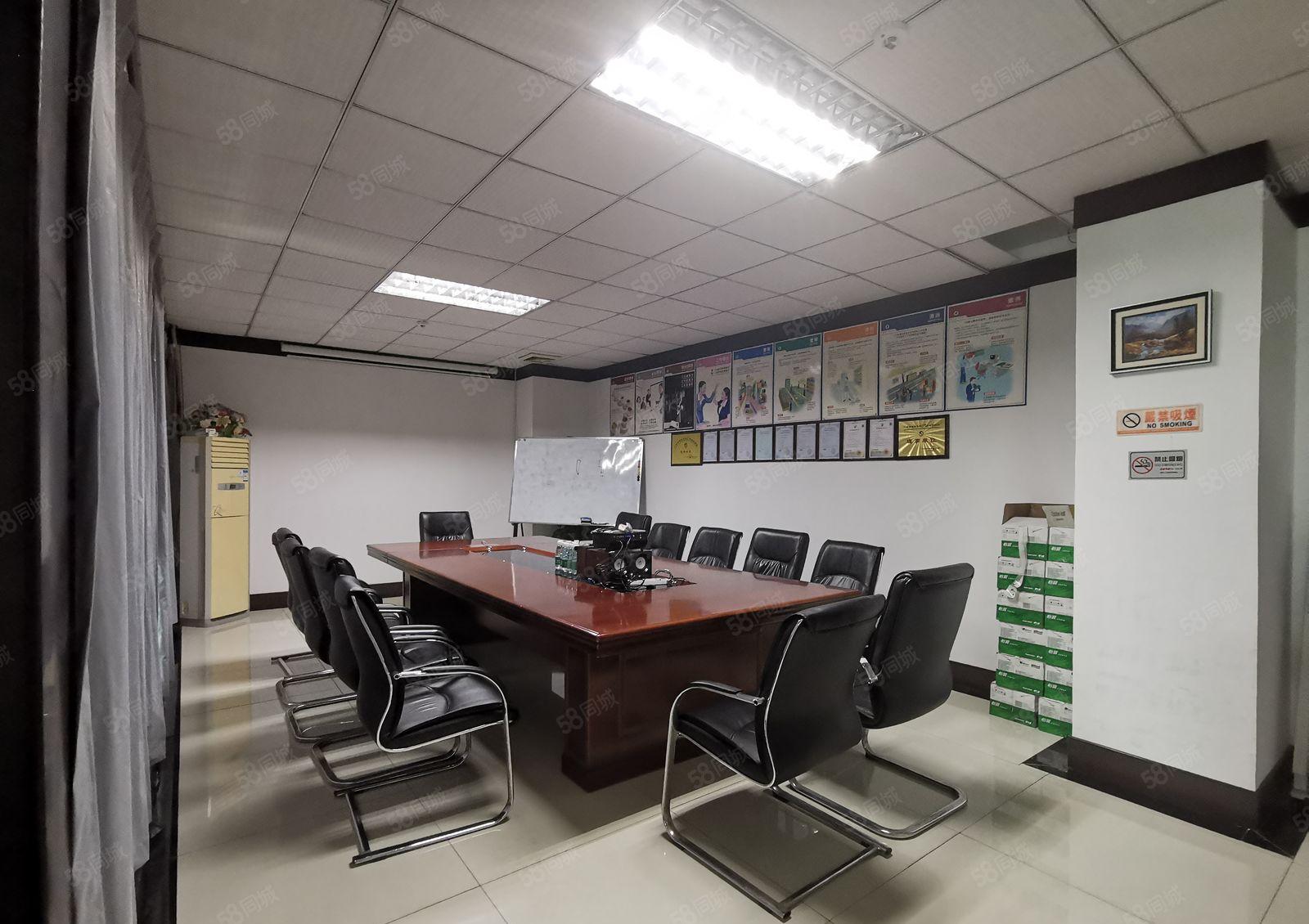 龙华大浪上横朗工业园1200平精装修办公室仓库厂房出租可分租