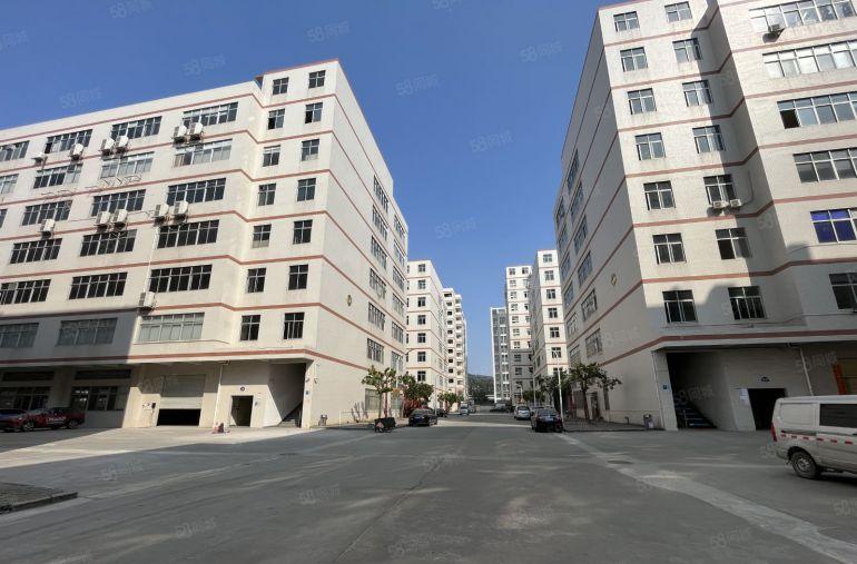 龙华大浪工业区楼上2000平精装修厂房仓库出租500平起分租