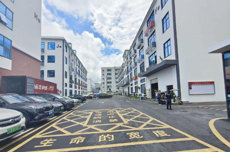 特价23元龙华大浪原房东2万平全新创意园厂房出租500平起分