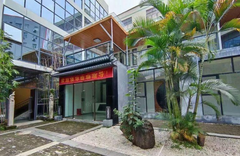 深圳龙华油松花园式独门独院一楼厂房1200平方出租带豪华装修