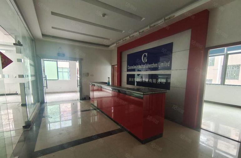 龙华清湖油松富士康北门原房东出租2000平带装修100平分租