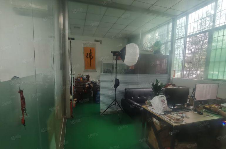龙华大浪浪口工业区原房东一楼450平实际面积出租