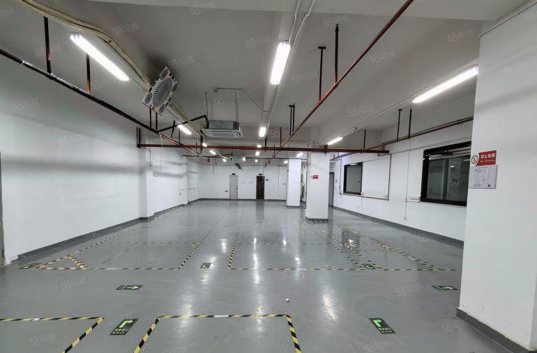 观澜大水坑原房东楼上500平精装修厂房仓库出租大小可分