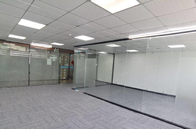 龙华大浪小面积办公室出租，120平精装修，高楼层朝南