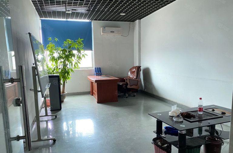 观澜梅观高速口800平方精装修工业园红本仓库厂房出租 可分租