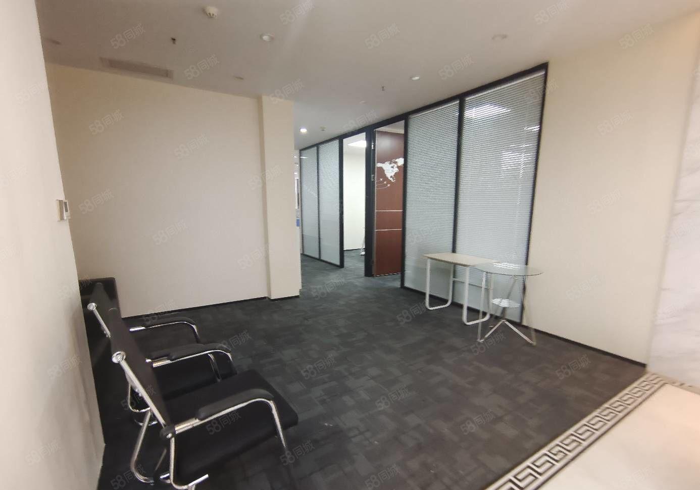 清湖地铁口新出办公室500平，可分租100平起分租
