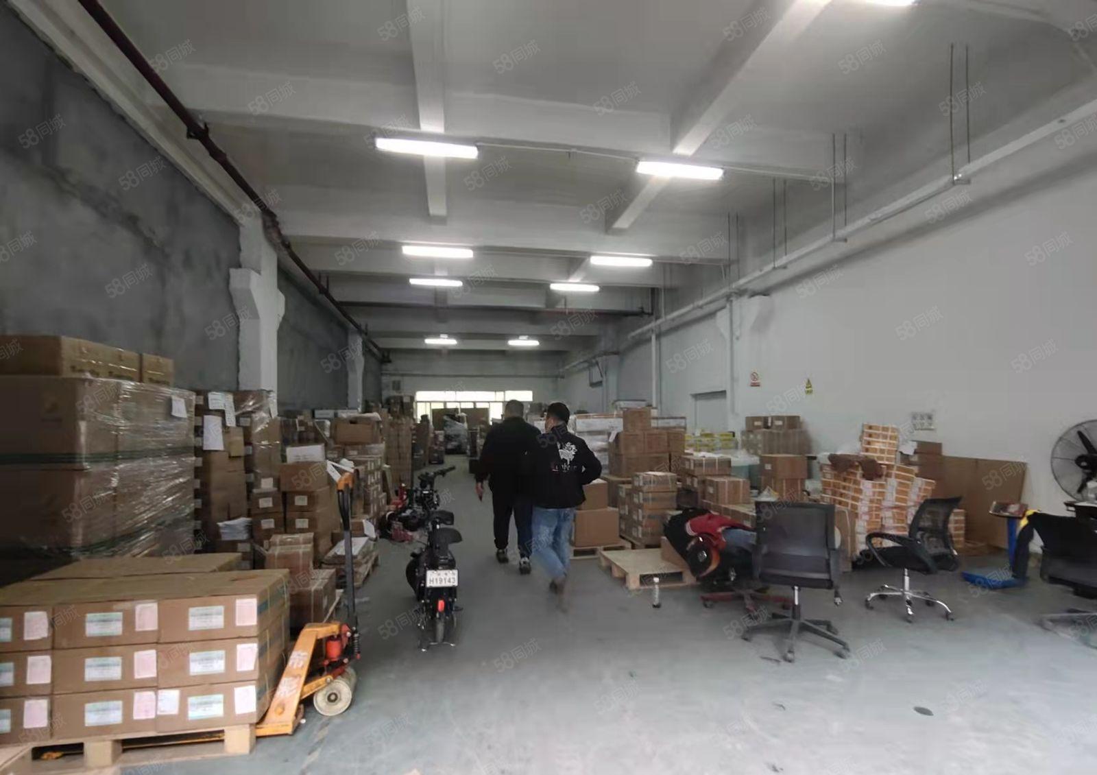 龙华元芬地铁站附近新出一楼450平厂房出租