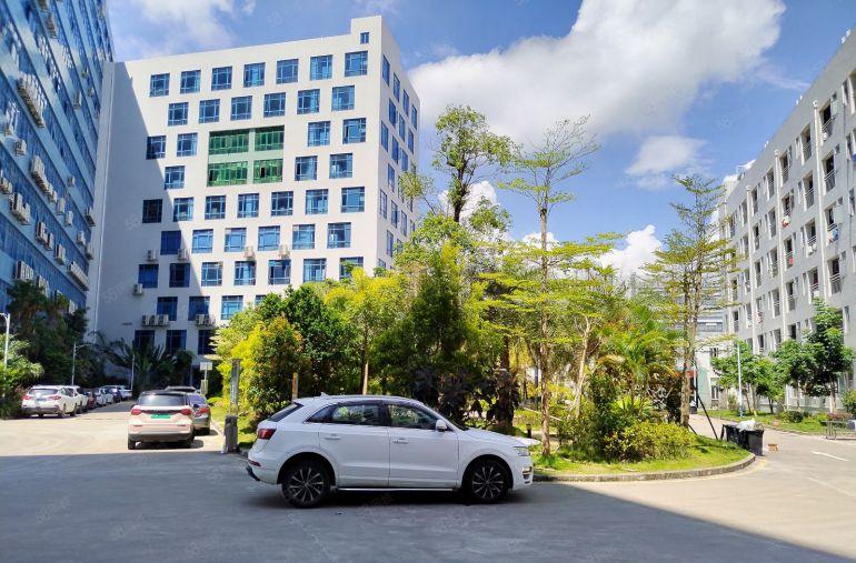 电商小加工龙华油松科技园楼上300平带装修办公室厂房出租