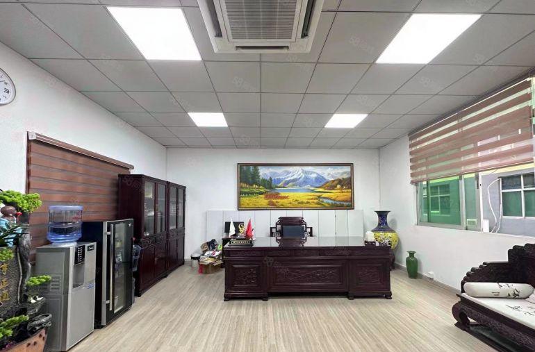 300平大浪工业园龙华原房东精装1000平办公厂房仓库出租