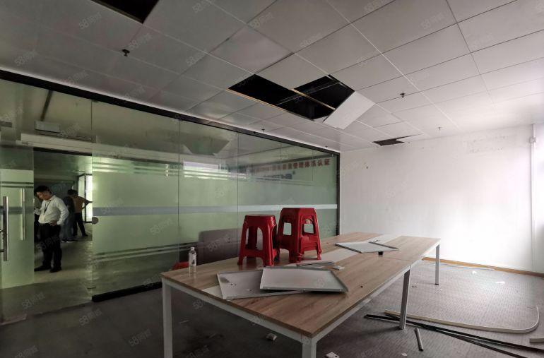 龙华清湖3000平带精装修办公室仓库厂房出租可分租