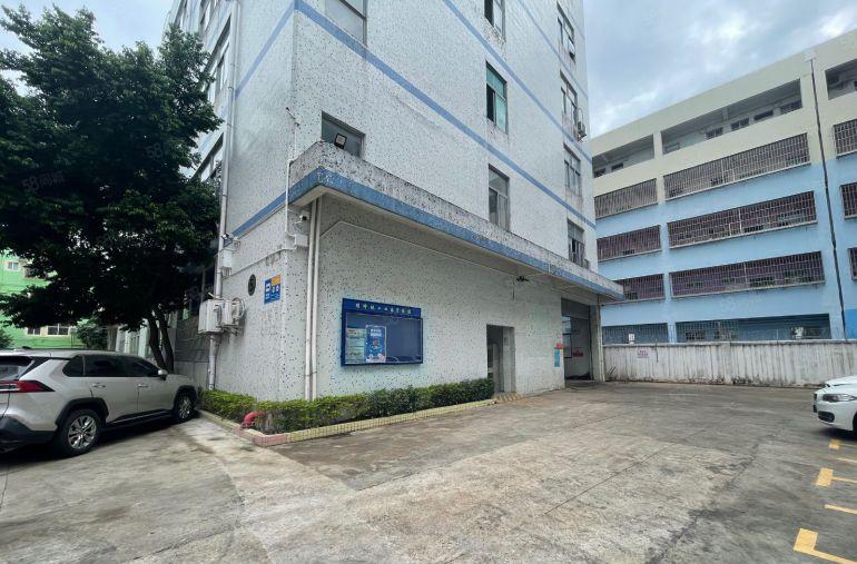 大浪华昌路原房东红本工业园一楼整层900平方米带装修厂房出租