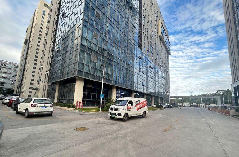 龙华大浪高新园区楼上厂房500平至5万平出租可分租