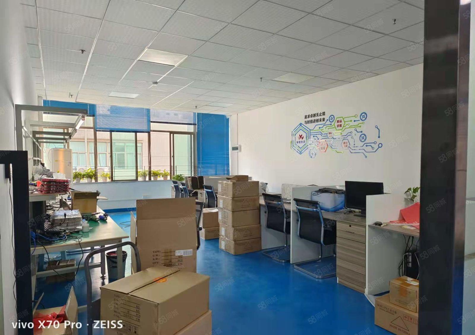 龙华大浪1100平红本精装厂房出租带无尘车间