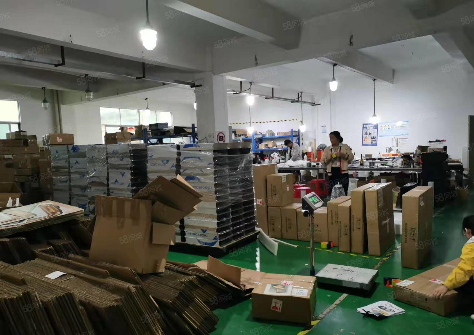 观澜松元大布头3楼1000平带办公室装修靠轻轨跟地铁出租