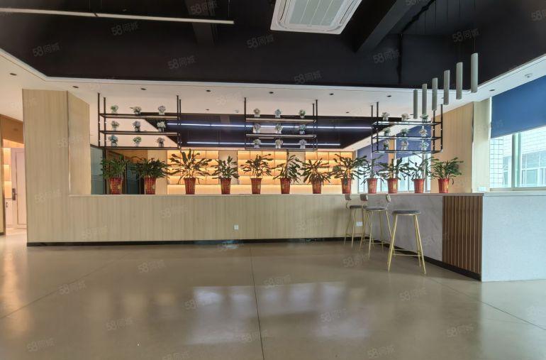 龙华大浪商业中心原房东豪华装修红本厂房出租2000平，可分租