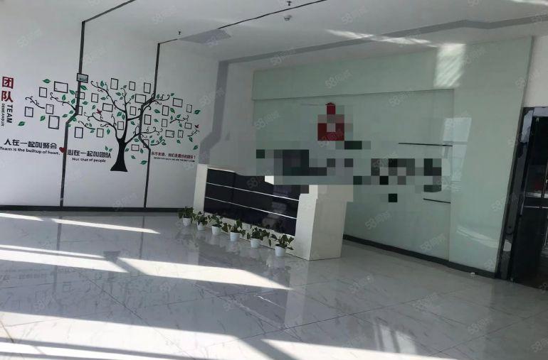 龙华高速出口原房东高薪红本办公厂房1400平有装修面积可分