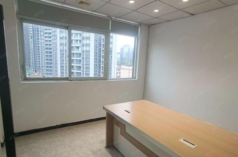 龙华民治万众城精装修厂房120平出租 1加1格局