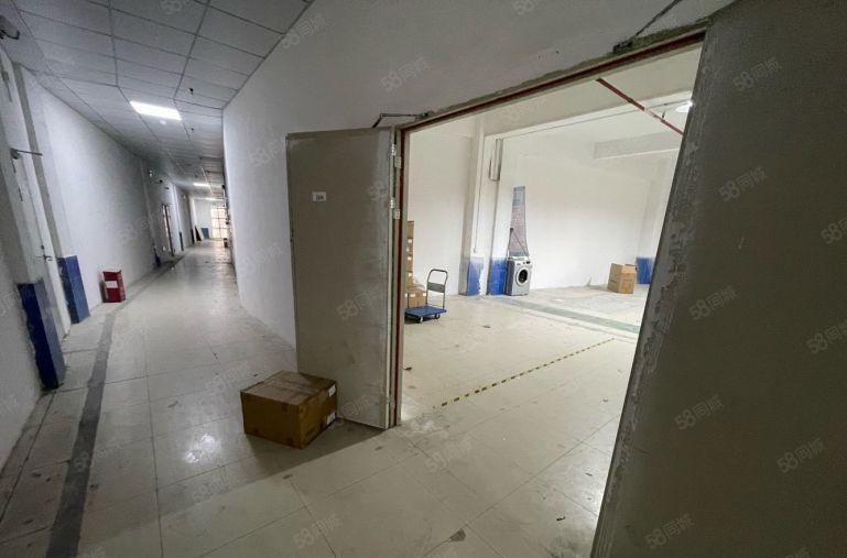 清湖北地铁口180平小面积厂房仓库招租