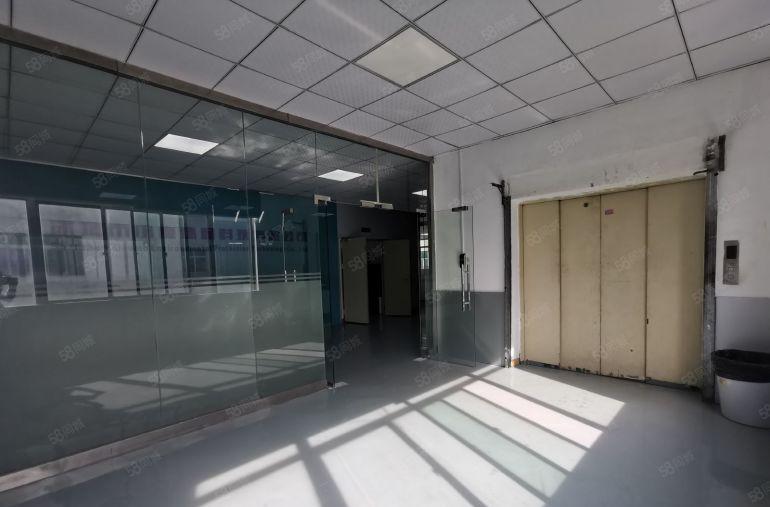 龙华大浪原房东整层1300平实际面积出租带装修一楼，水电齐全