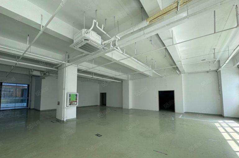 龙华大浪服装基地楼上1200平原房东厂房出租使用率高