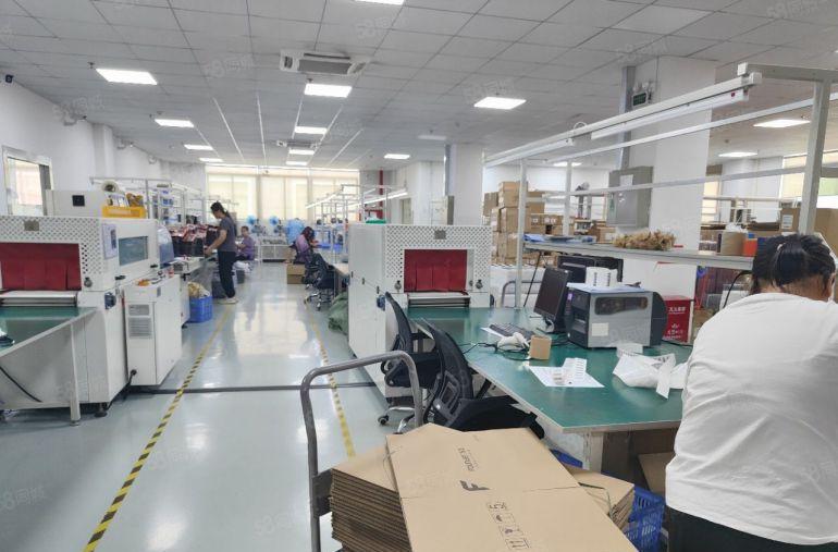 龙华观澜厂房出租3000平方600平起分带精装修无需转让费