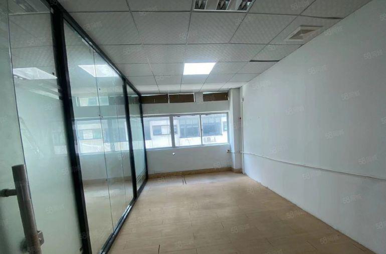 龙华大浪南路附近4楼380平三加一格局，精装修