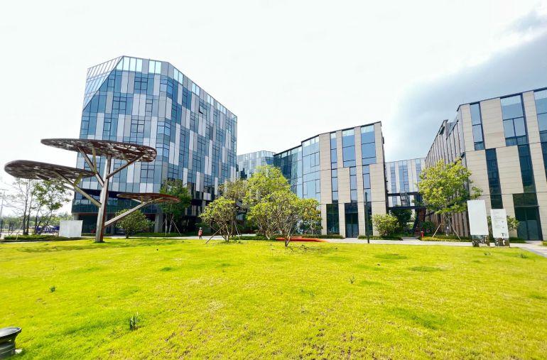 观澜地铁站1000平精装修厂房研发办公室电商仓库低价出租