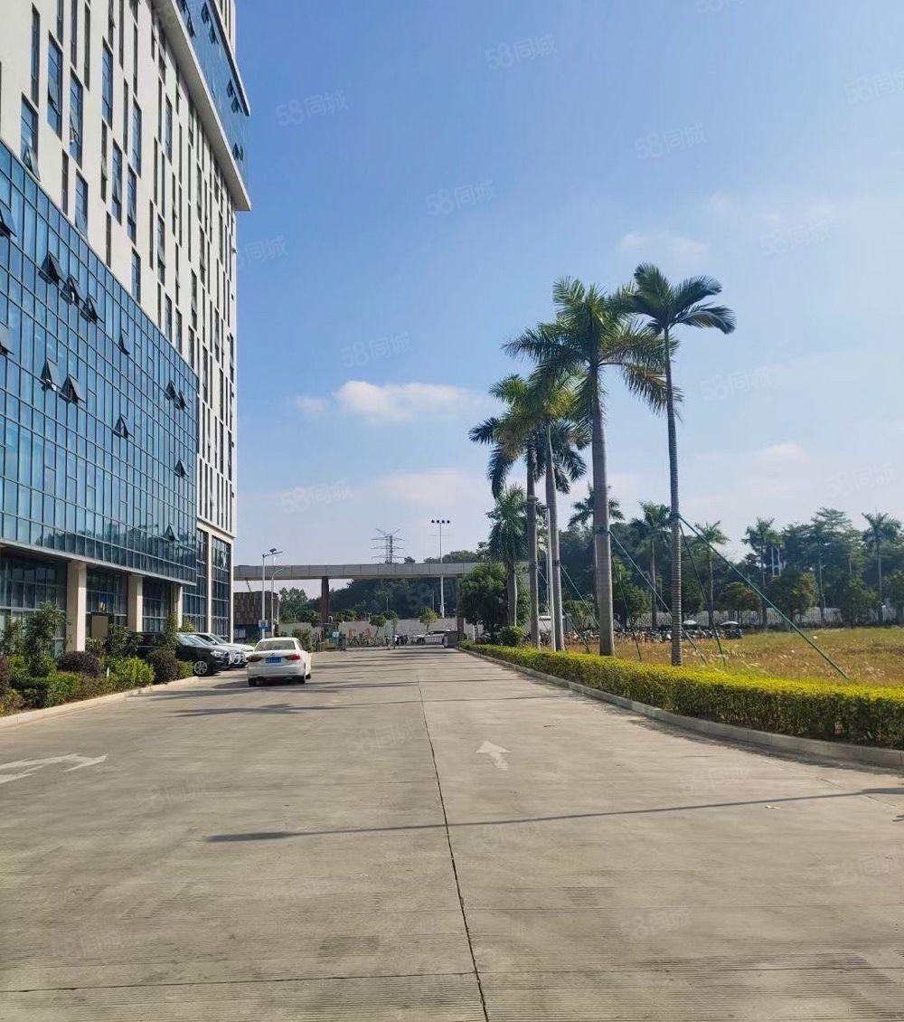 龙华观澜章阁工业园楼上1000平精装修厂房出租可办环评